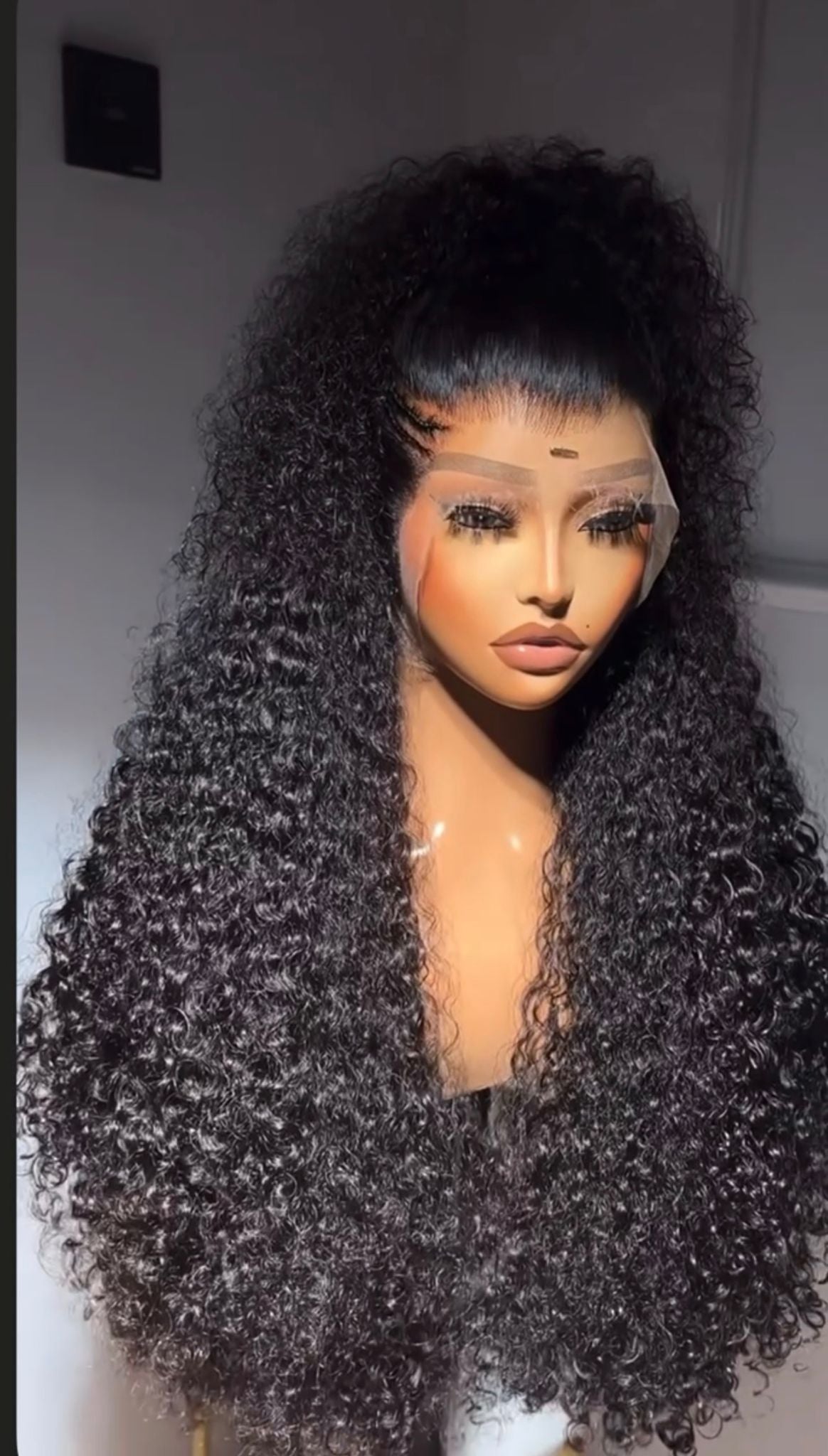 HD Lace Wig – Deep Curly Human Hair – Natural Black | Full Volume